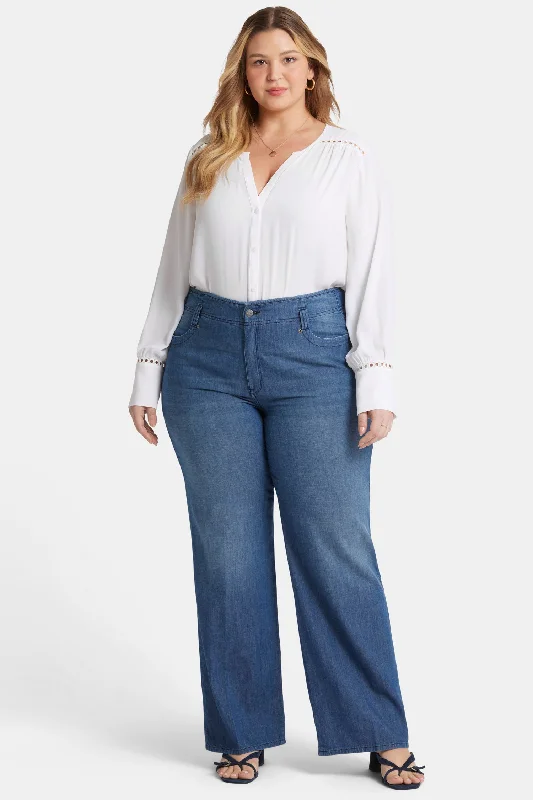 Teresa Wide Leg Jeans In Plus Size - Mission Blue